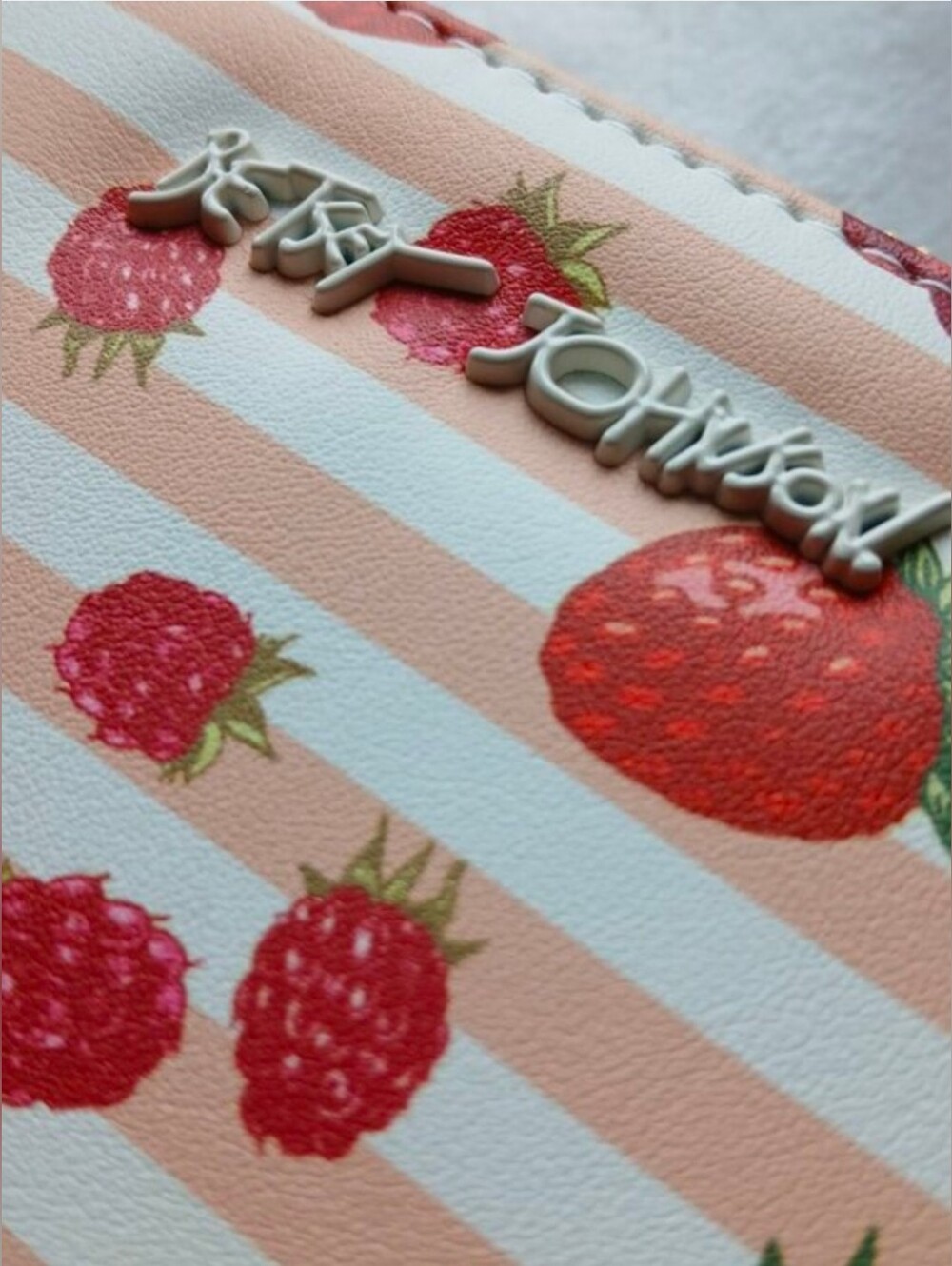 Betsey Johnson NWT Pink Strawberry Zip-Around Wallet MSRP$58 - Picture 11 of 11